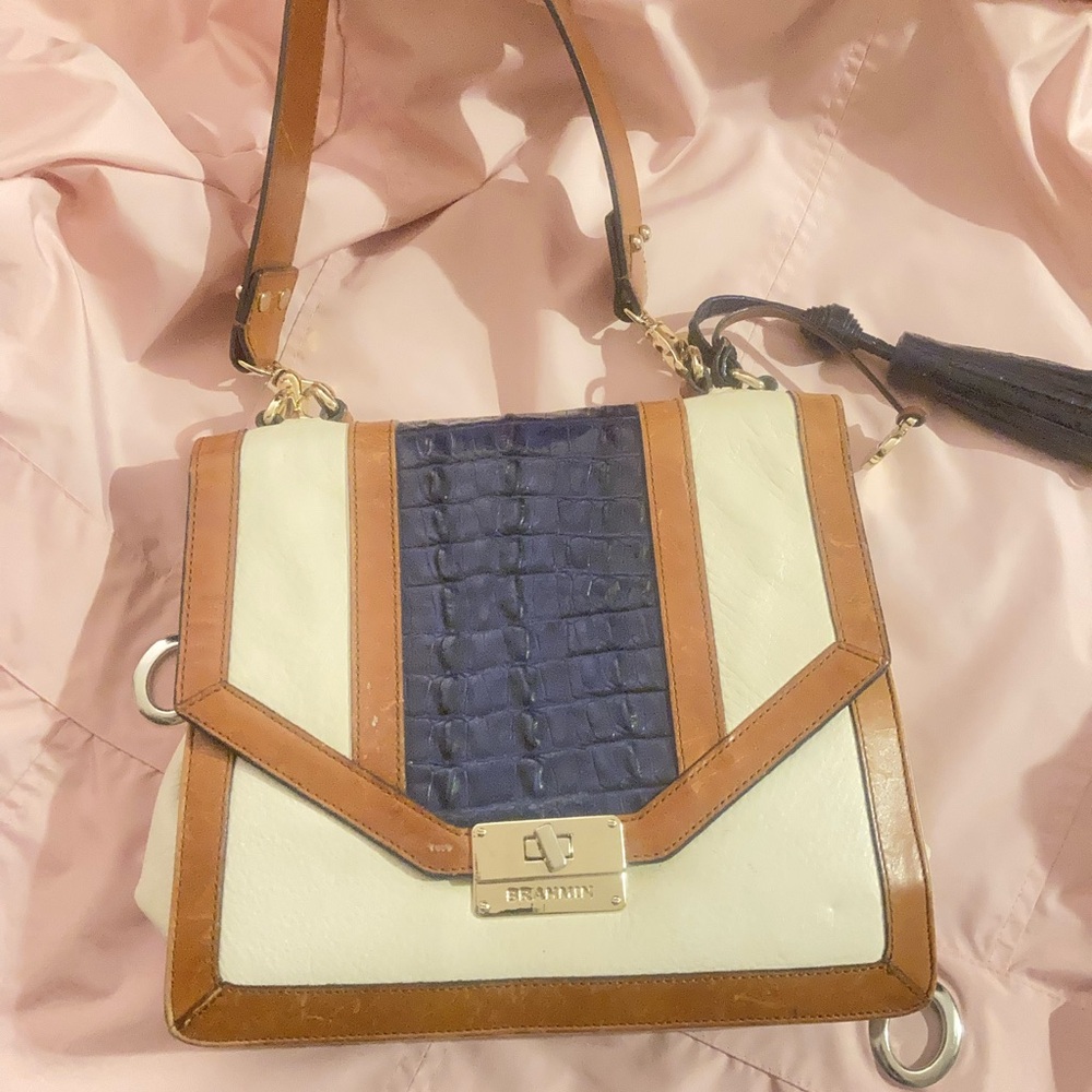 Brahmin Shoulder Bag in Elegant Design